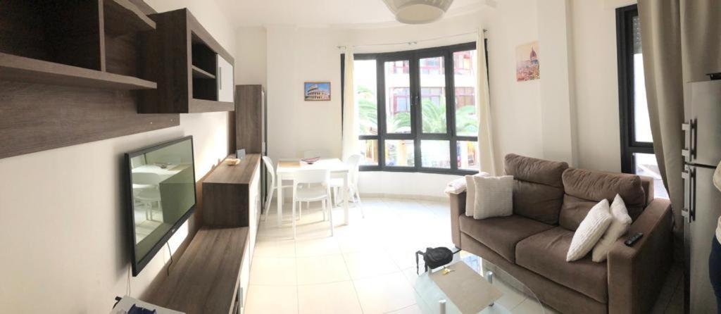 Apartment 1 B Apartamento Playa Palmas *